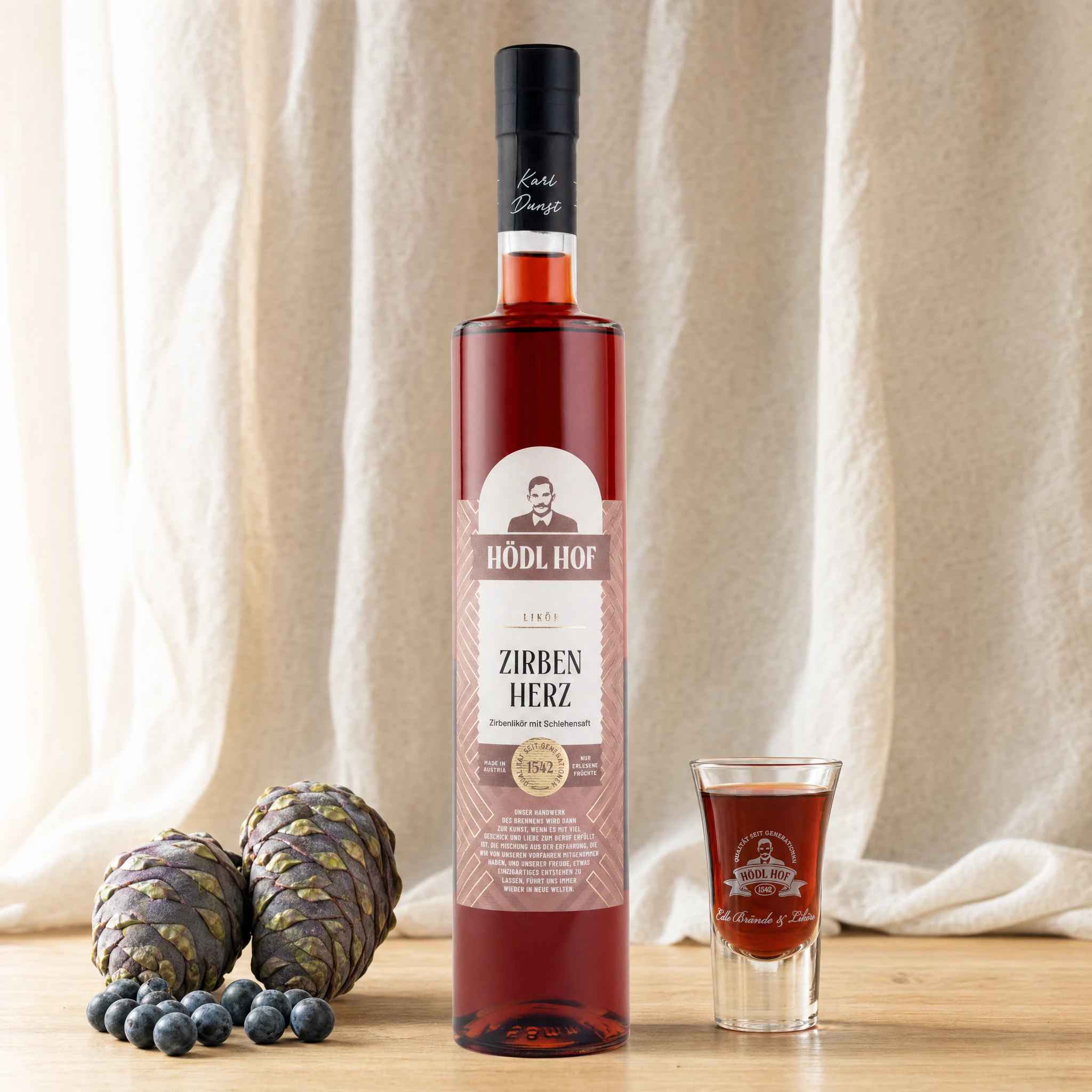 Hödl Hof Zirbenlikör | Zirbenherz | 20% Vol. | 0,5l | Zirbe & Alpine Kräuter