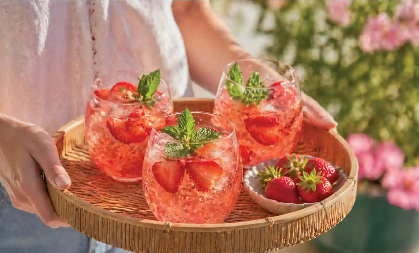 aperitif-mit-erdbeeren-01