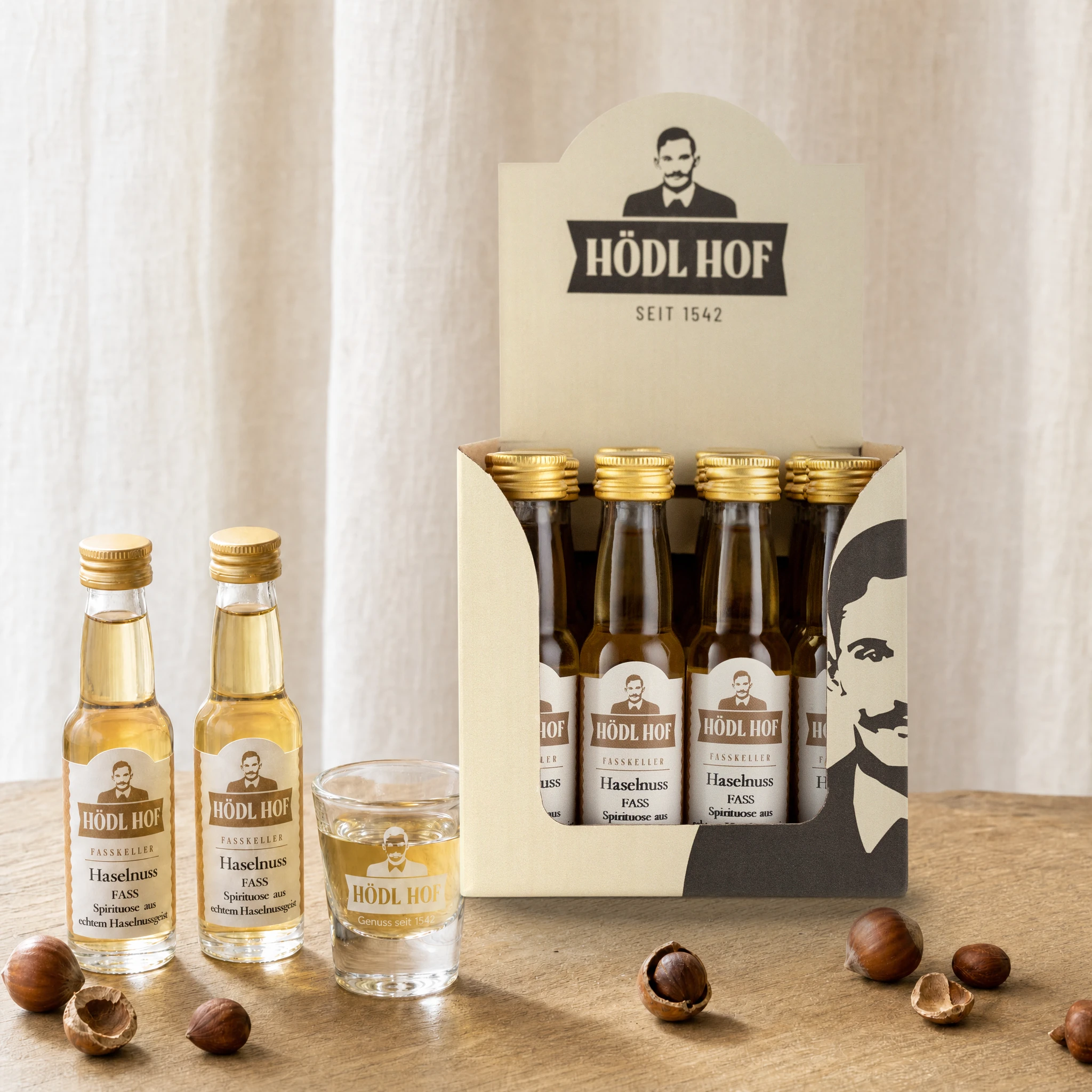 Hödl Hof Alte Haselnuss Schnaps | 38% Vol. | 24x0,02l