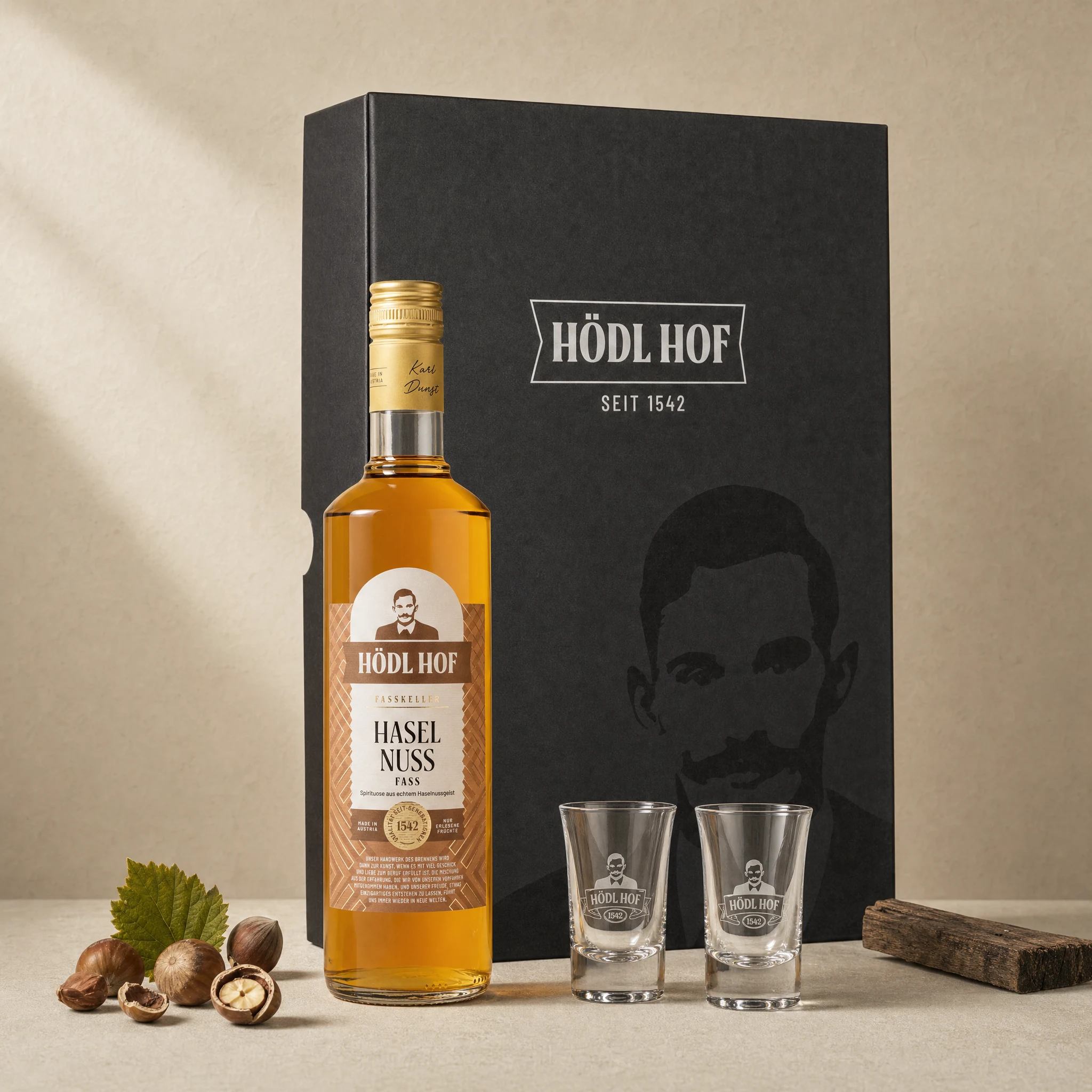 Hödl Hof Geschenkset Haselnuss Fass | 0,7l